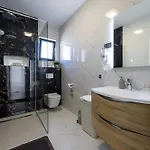 Luxury With A Swimming Pool - 23550 Villa *