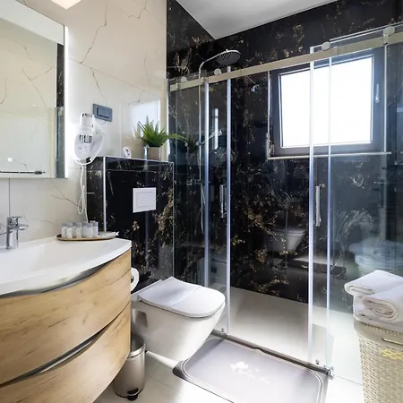 Luxury With A Swimming Pool - 23550 * Primošten