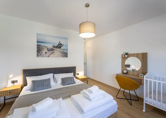 Villa Luxury With A Swimming Pool - 23550 Primošten