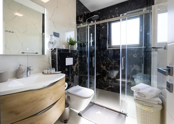 Luxury With A Swimming Pool - 23550 * Primošten