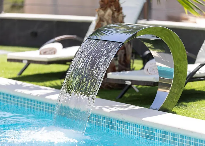 Luxury With A Swimming Pool - 23550 *